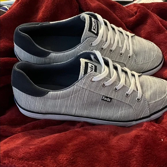 Keds Center III Striped Sneakers  10W - Picture 2 of 11